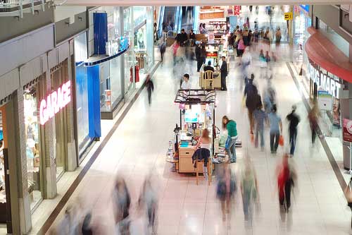 SHOULD TEEN SHOPPERS HAVE AN ESCORT?
